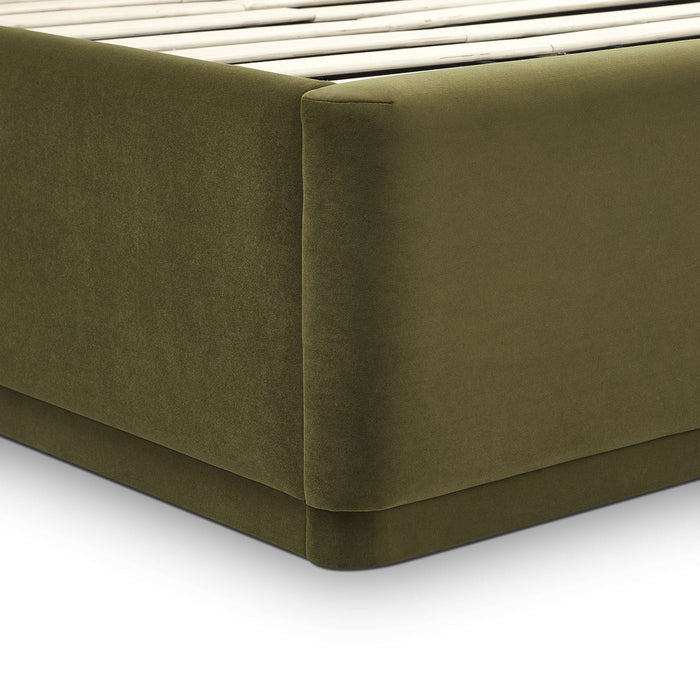 Parker - Performance Velvet Bed