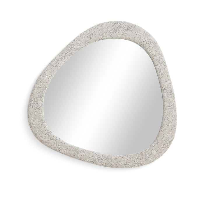Klaryss - Triangular Mirror