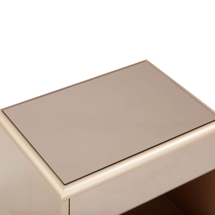 Martha - Mirrored Nightstand - Taupe