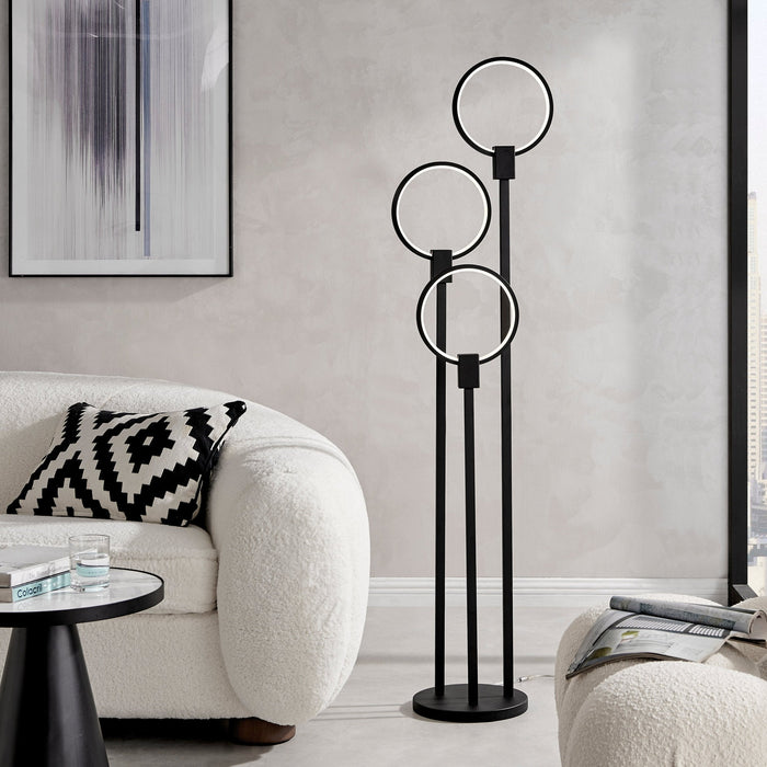Hong Kong LED Floor Lamp // Matte Black