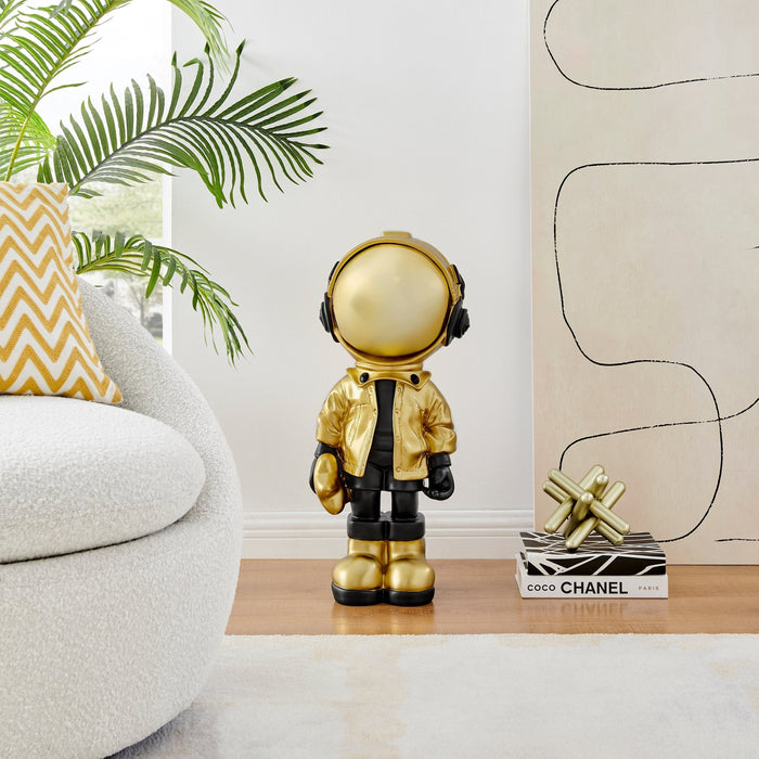 Hubble takes the Stars //Astronaut- Sculpture // Black & Gold