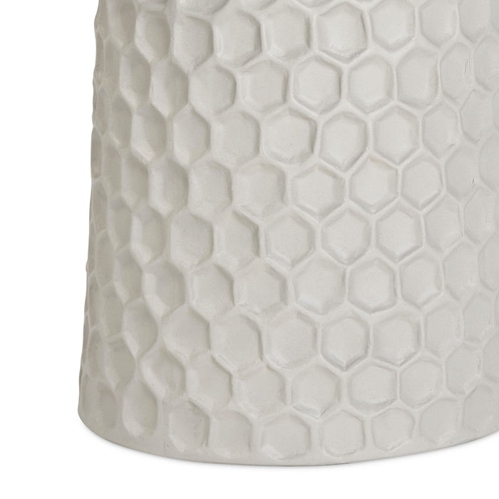 Hessa - Indoor / Outdoor Side Table