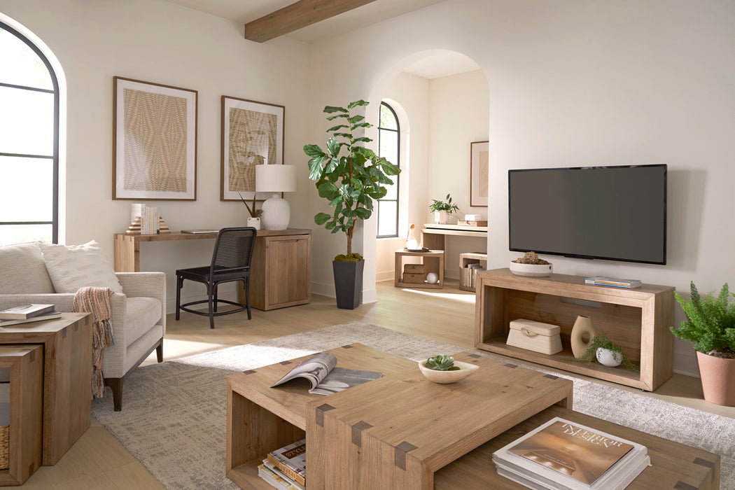 Lyndon - 75" Console w/Fireplace