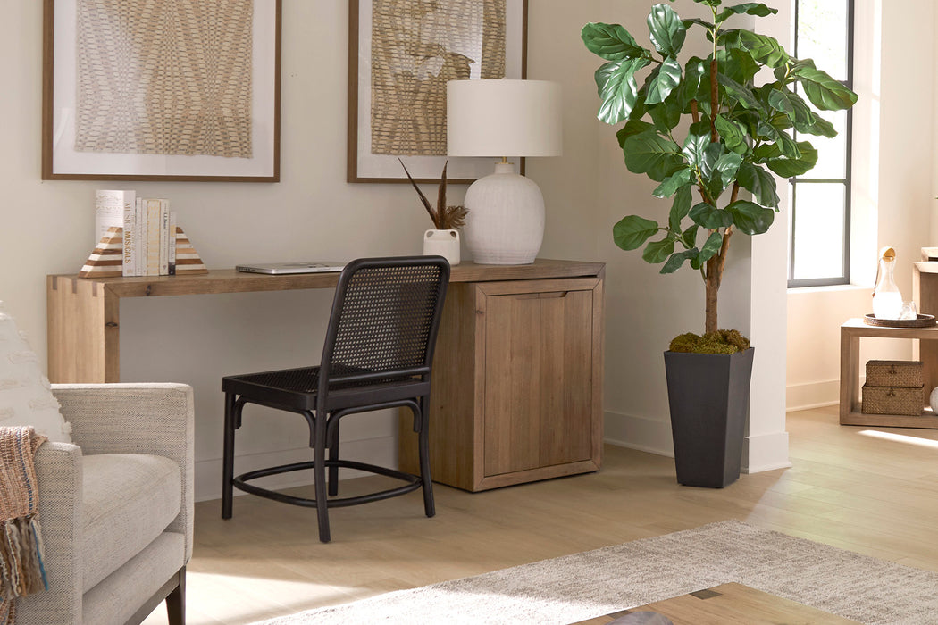 Lyndon - 75" Console w/Fireplace