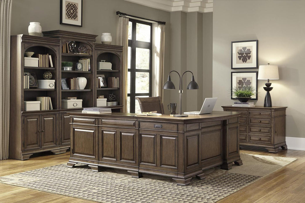 Arcadia - Door Bookcase