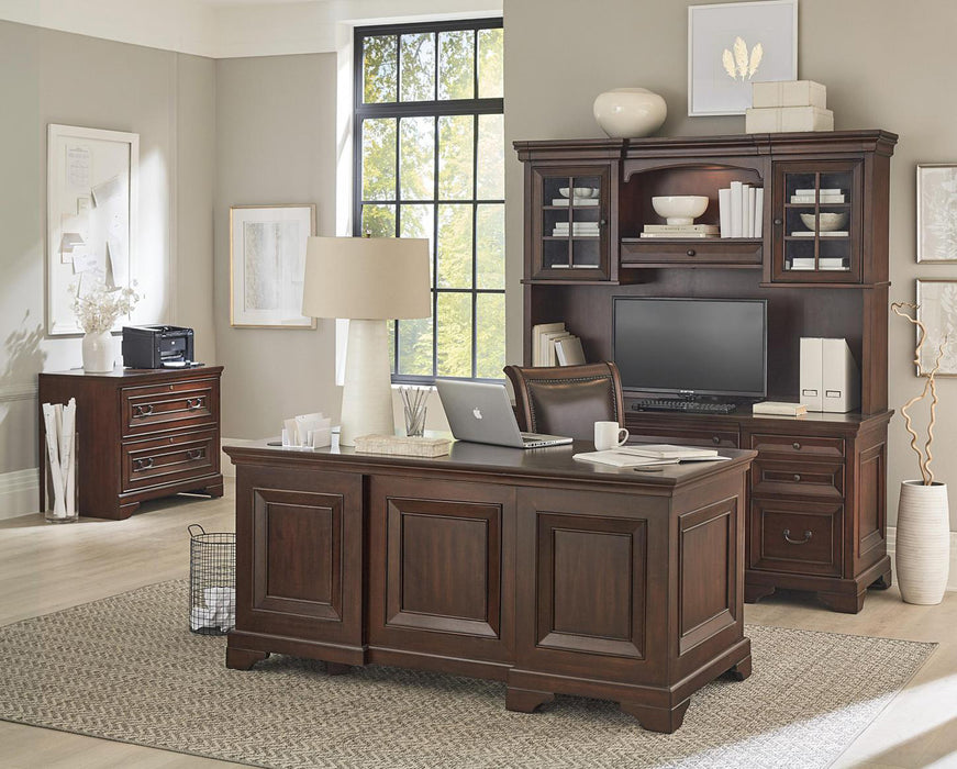 Richmond - 66" Executive Desk