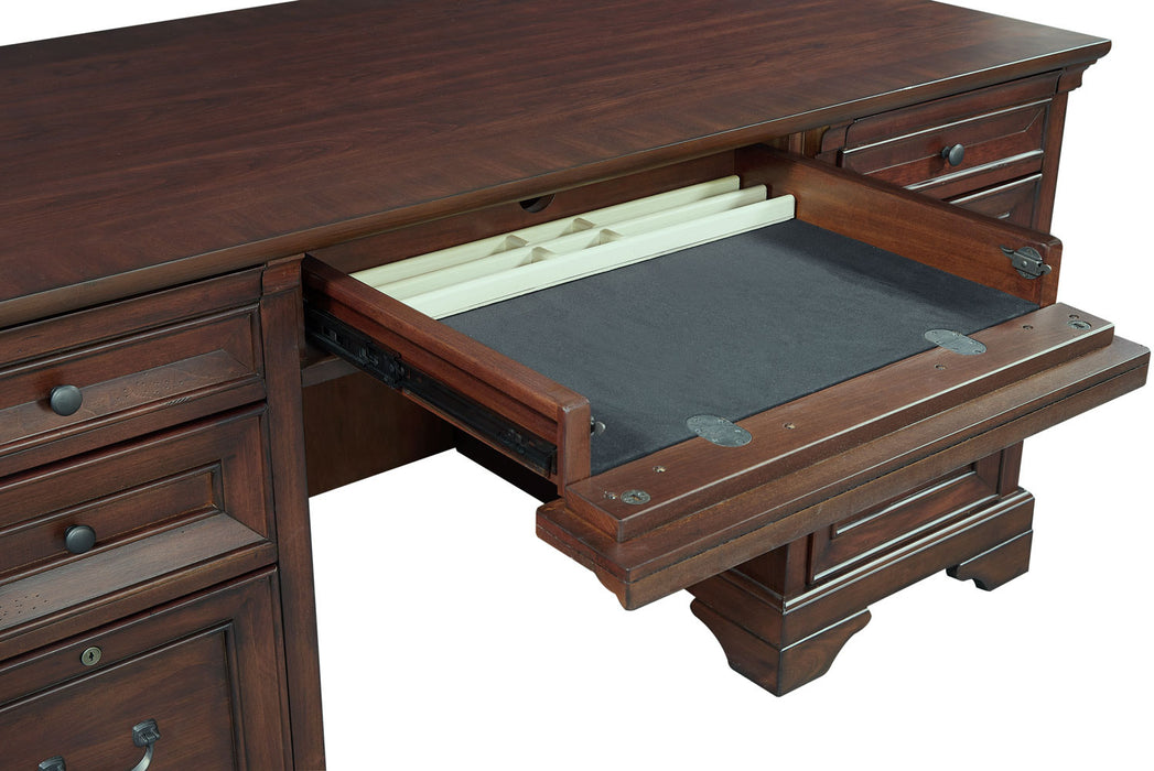 Richmond - 66" Executive Desk