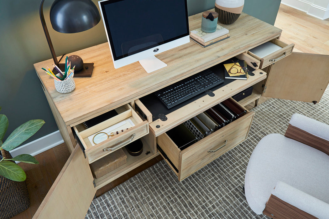 Maddox - Modular Corner Desk w/Hutch