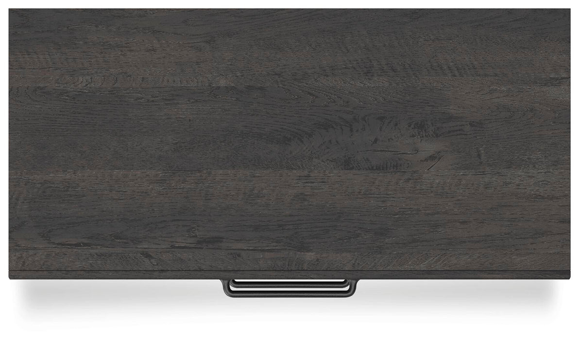 Hollivern Queen Panel Bed, Dresser, Mirror, Chest and Nightstand