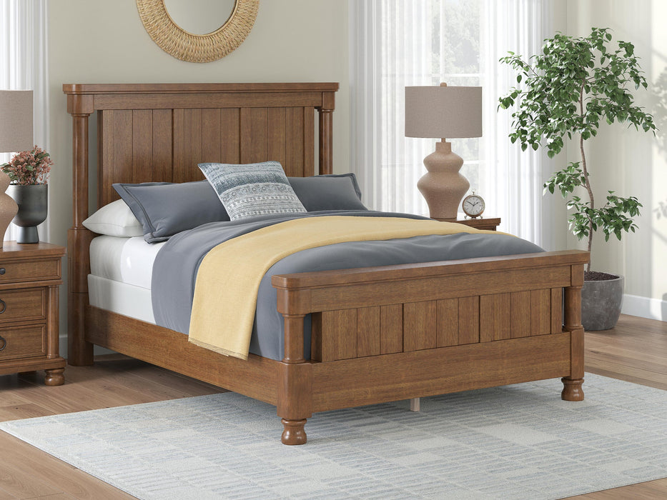 Rowlenstown Queen Poster Bed with Mirrored Dresser and Nightstand