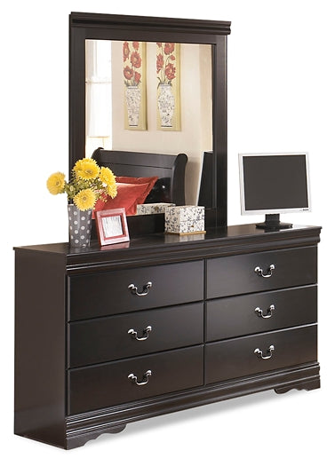 Huey Vineyard Queen Sleigh Headboard with Mirrored Dresser, Chest and Nightstand Factory Furniture Mattress & More - Online or In-Store at our Phillipsburg Location Serving Dayton, Eaton, and Greenville. Shop Now.