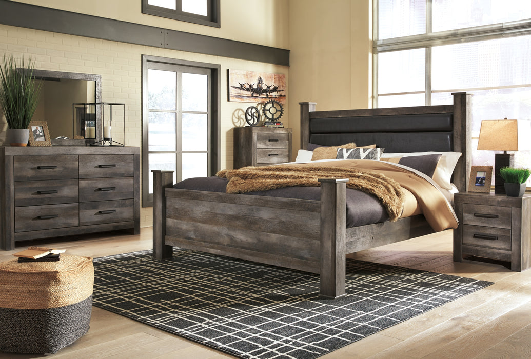Wynnlow King Poster Bed with Mirrored Dresser Factory Furniture Mattress & More - Online or In-Store at our Phillipsburg Location Serving Dayton, Eaton, and Greenville. Shop Now.