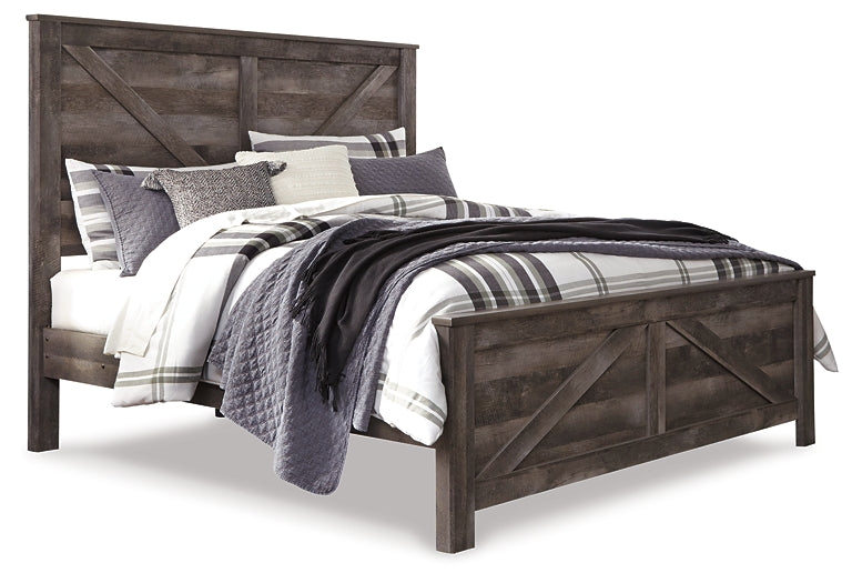 Wynnlow King Crossbuck Panel Bed with Mirrored Dresser and 2 Nightstands Factory Furniture Mattress & More - Online or In-Store at our Phillipsburg Location Serving Dayton, Eaton, and Greenville. Shop Now.