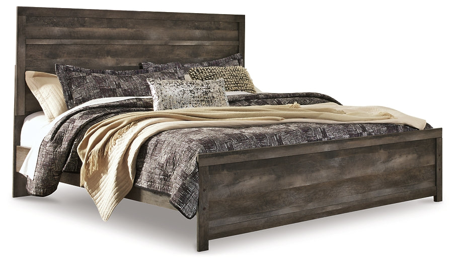 Wynnlow King Panel Bed with Mirrored Dresser, Chest and 2 Nightstands Factory Furniture Mattress & More - Online or In-Store at our Phillipsburg Location Serving Dayton, Eaton, and Greenville. Shop Now.